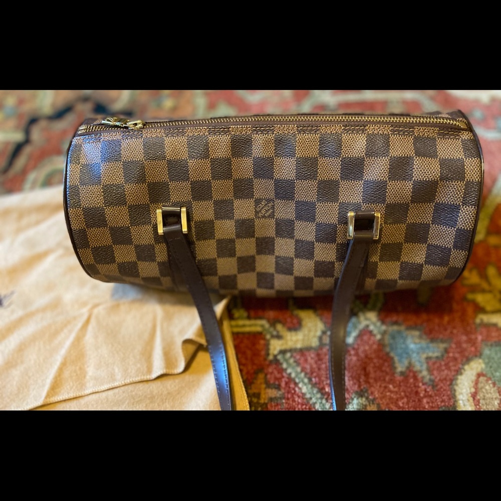 Classic Louis Vuitton Damier Papillon handbag